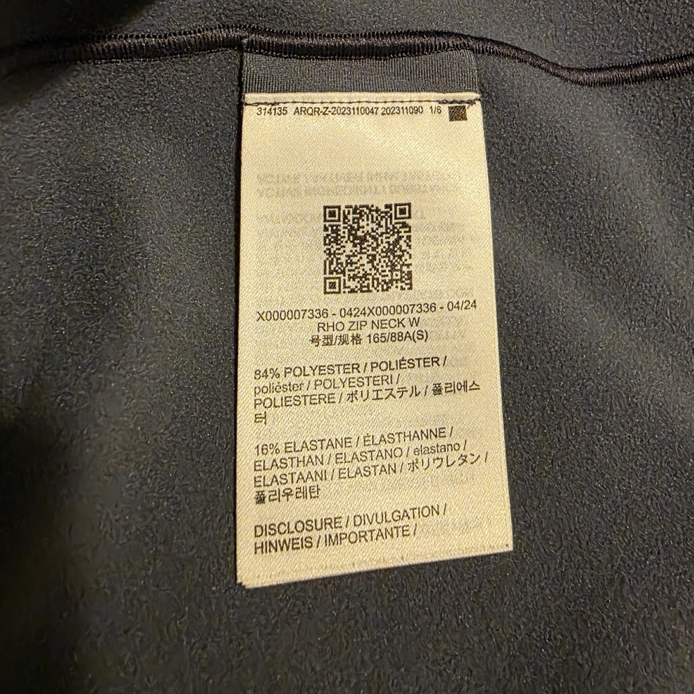 Arcteryx Quarter-Zip Performance Pullover in Slate - Picture 7 of 7
